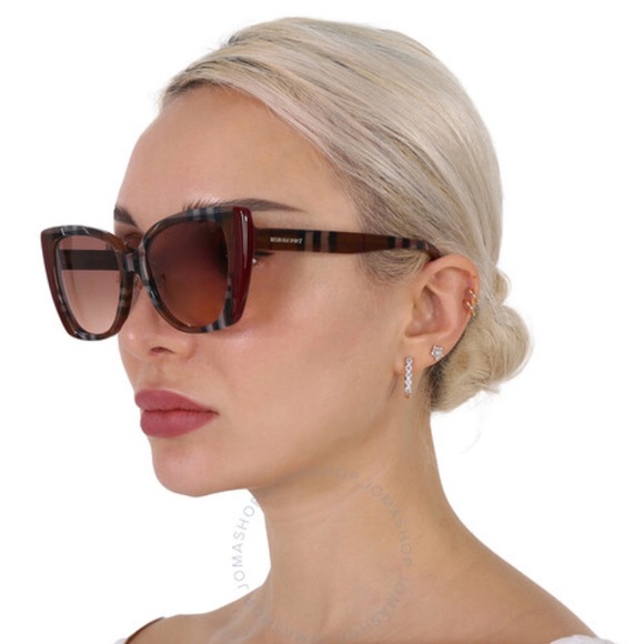 Burberry Sunglasses - Picture 1 of 7